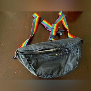 REI Co-Op Trail 2 Waist Pack belt bag rainbow Pride navy blue.